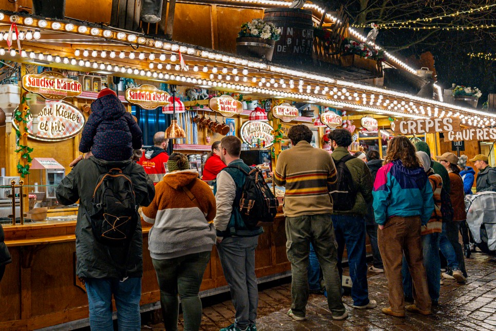 Strasbourg karácsonykor, Európa karácsonyi városa, ahol minden évben megrendezik a világhírű strasbourgi karácsonyi vásárt