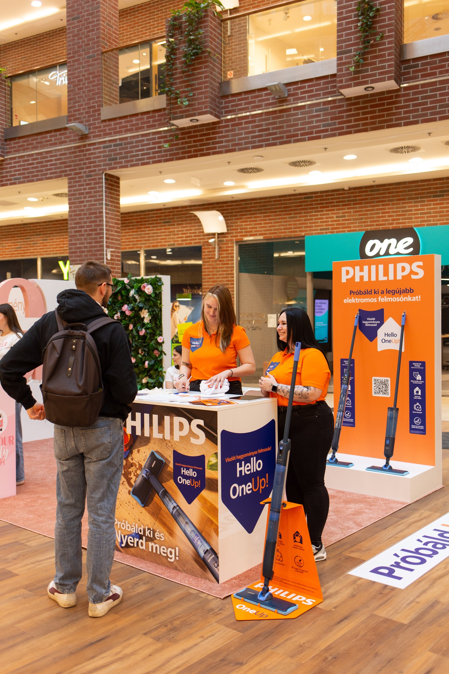 Ne hagyd ki a lakóhelyedhez közeli állomást a dm X GLAMOUR Beautytour-on! Igazi élmény, énidő, vidd a barátnődet, Édesanyádat, lányodat is!