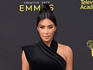 Durva fotót mutatott Kim Kardashian a pikkelysömöréről