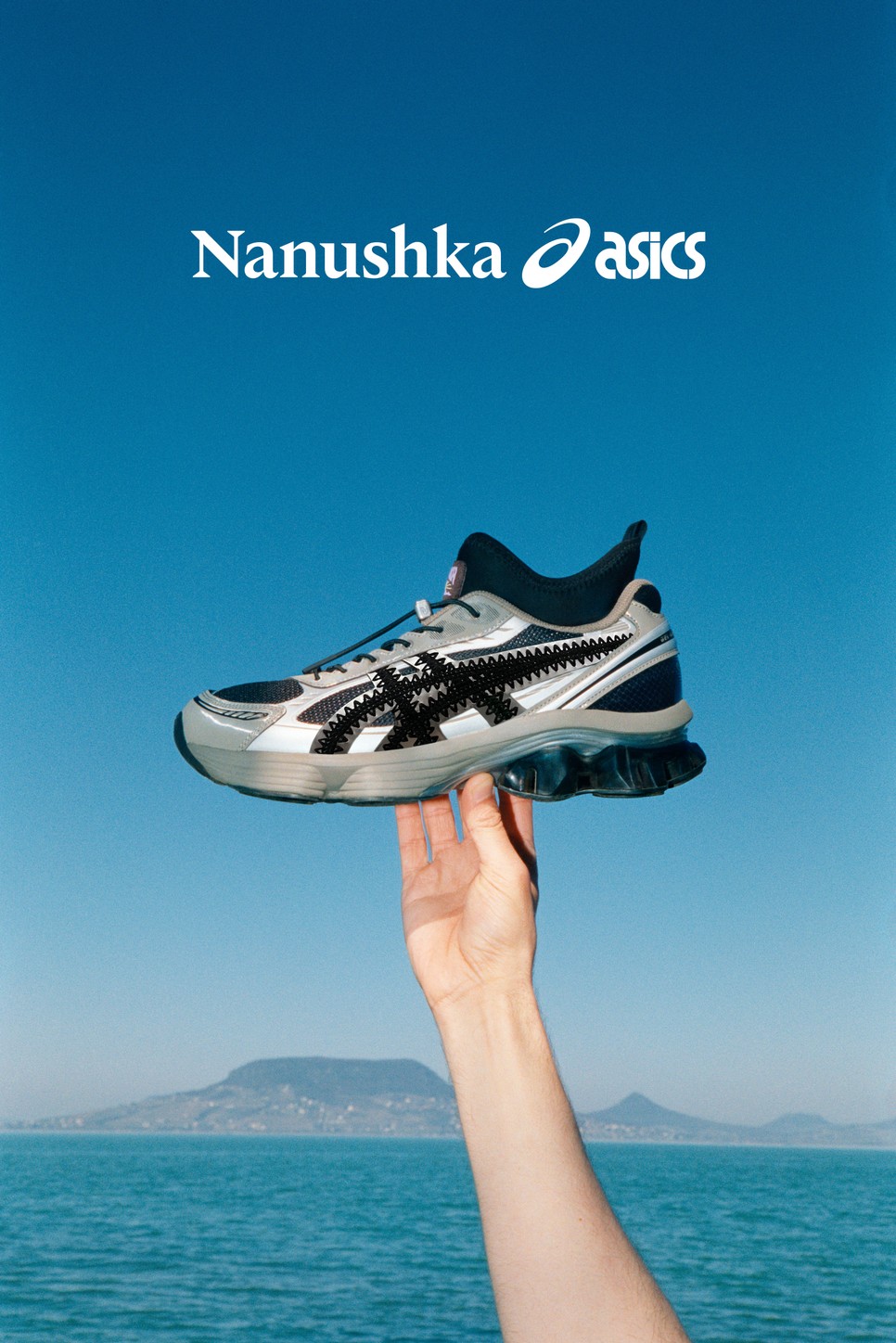 Nanushka X Asics limitált modell