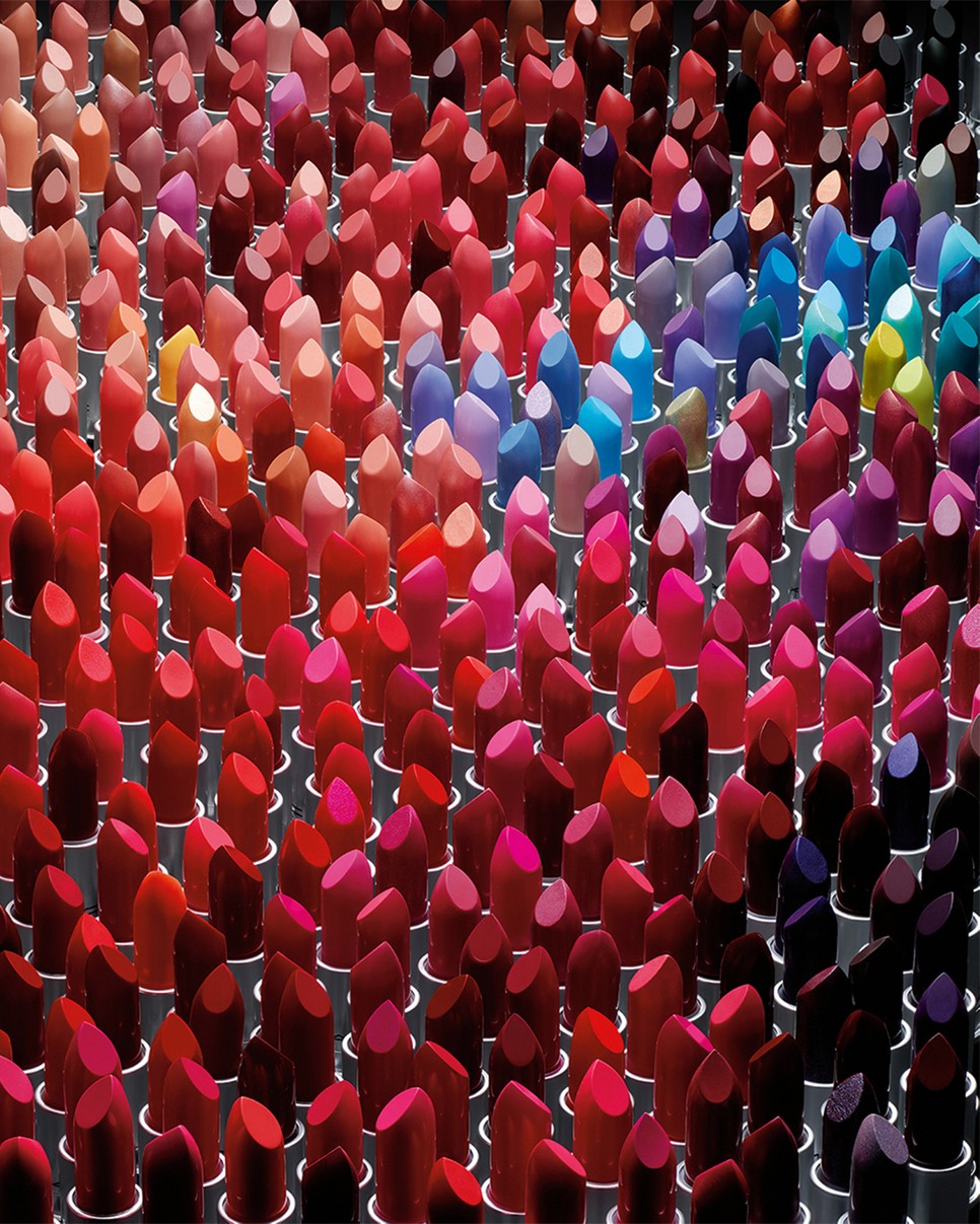 Találd meg a számodra tökéletes árnyalatot a M.A.C ezerszínű rúzsportfóliójában!