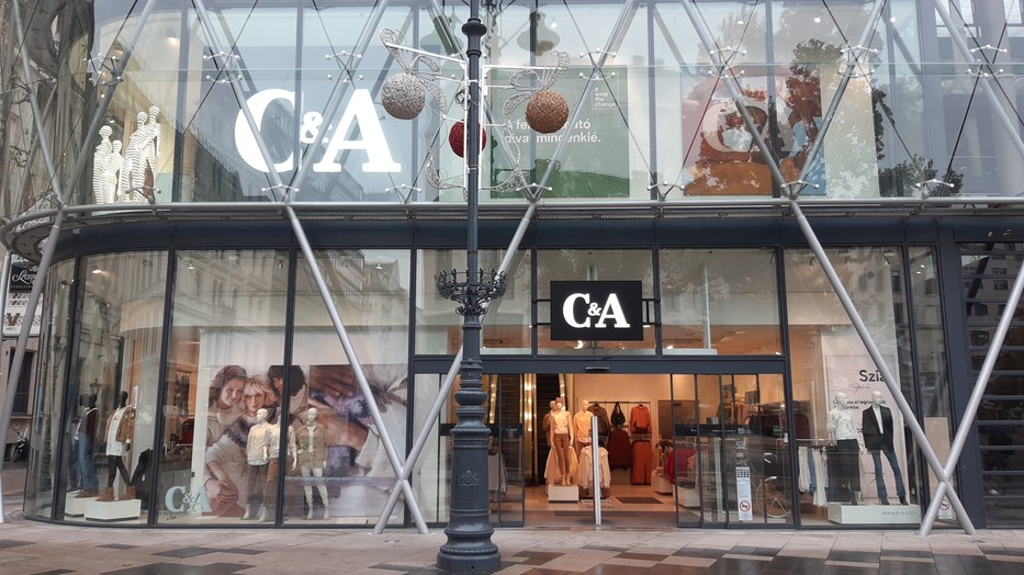 Megújultak a C&A üzletek