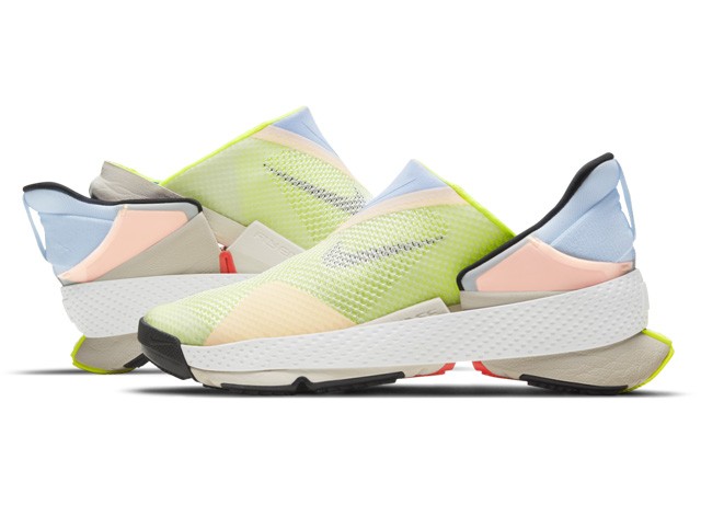 A Nike tényleg megcsinálta: zseniális önbefűző cipőt dobtak piacra