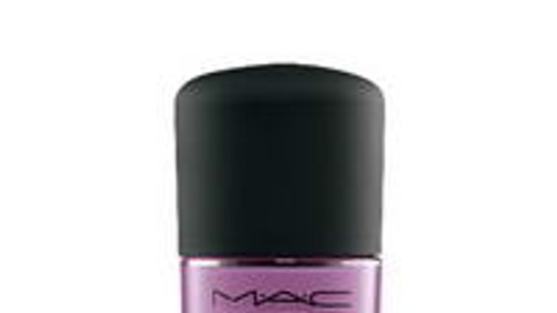 MAC DAME EDNA