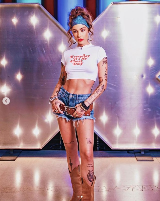 Tóth Andi ebben a szettben tündökölt az X-Faktor táborában