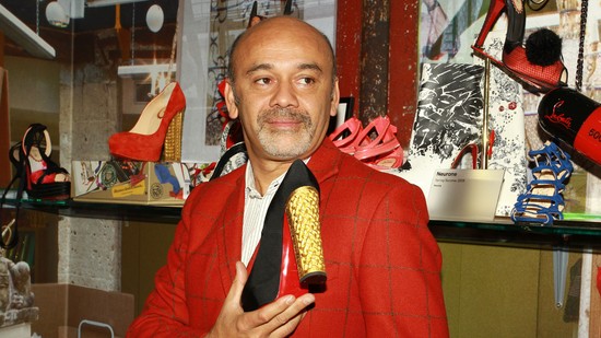 Kitalálta a piros talpakat, a divatvilág rockere lett belőle: Christian Louboutin sztorija
