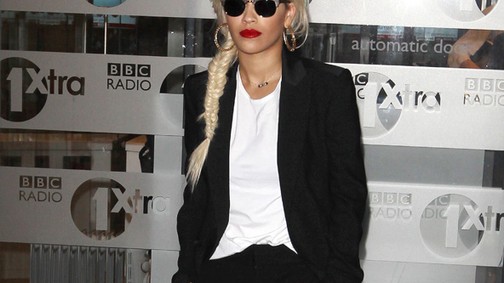 Rita Ora tovább férfiasodik