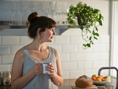 Ha ezt iszod esténként, kevésbé lesz fájdalmas a menstruációd