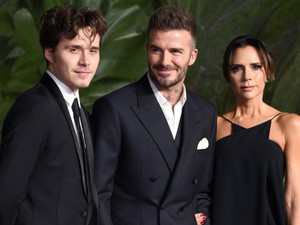 Victoria és David Beckham újabb tőrdöfést kaptak a fiuktól, Brooklyn Beckham teljesen elzárkózott a családjától