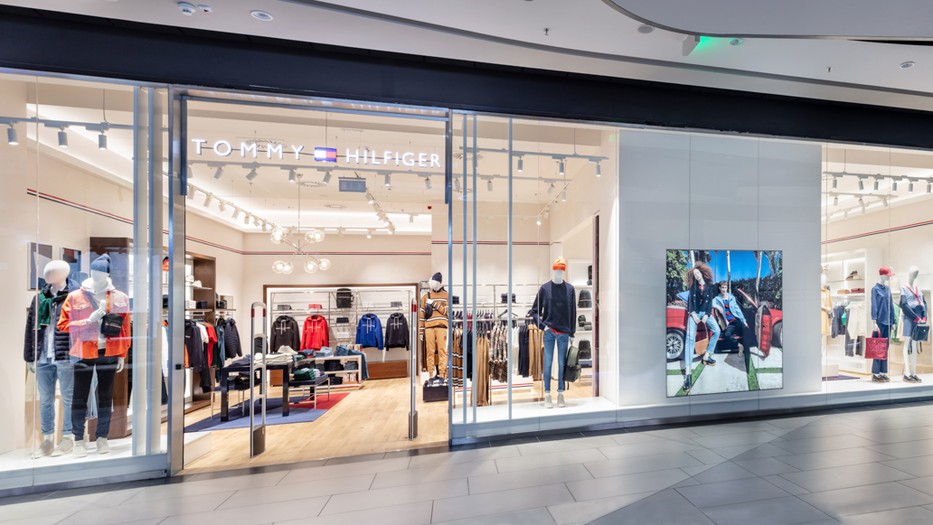 A Tommy Hilfiger mellett sok más nagyon divatos márka üzletét találod meg az Etele Plázában