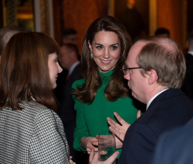 Katalin hercegné mindenkit túlragyogott: ilyen gyönyörű ruhában fogadta a NATO-vezetőket