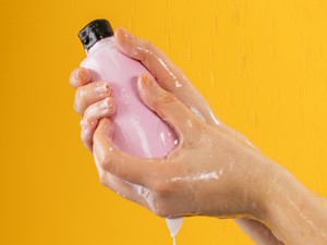 Szex a fürdőkádban! Ez lesz a legjobb Valentin-napi programod idén