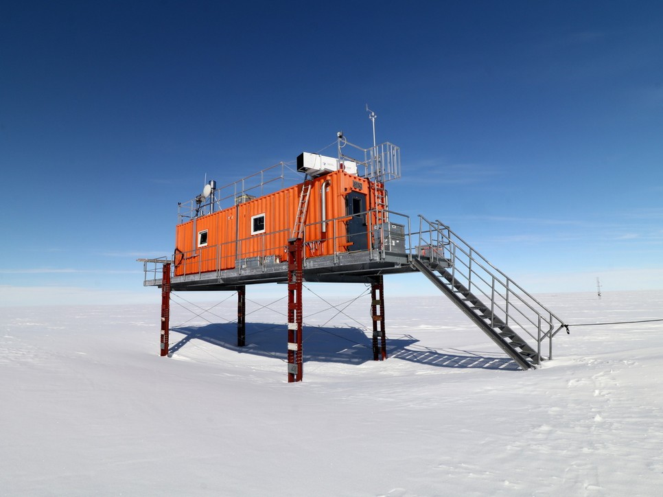 Az állandó hideg, a szél és az erős napsütés is komoly kihívást jelent az Antarktiszon dolgozó kutatók számára