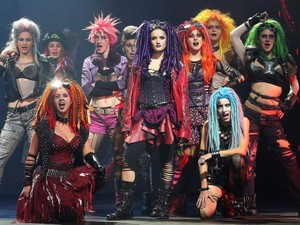 QUEEN-rajongók jó hírünk van! Budapestre jön a We Will Rock You musical!