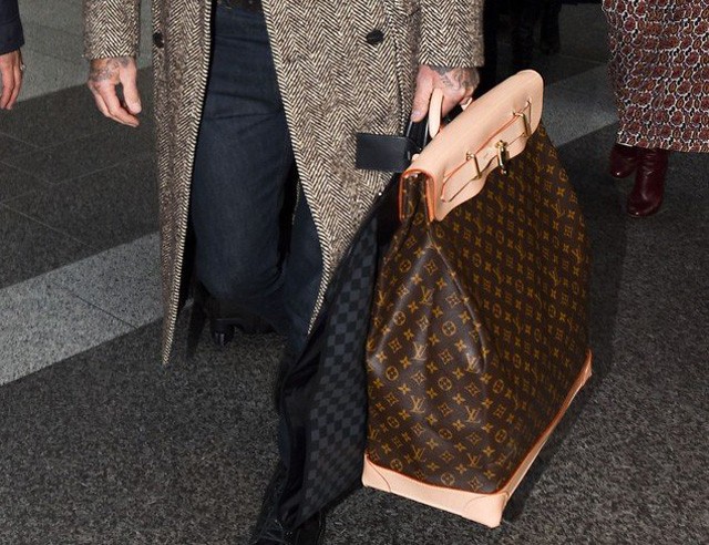 David Beckham méretes LV táskája