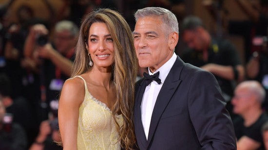 Így nézett ki Amal Clooney, amikor elcsavarta a férje fejét: nem csoda, hogy a színész első látásra beleszeretett