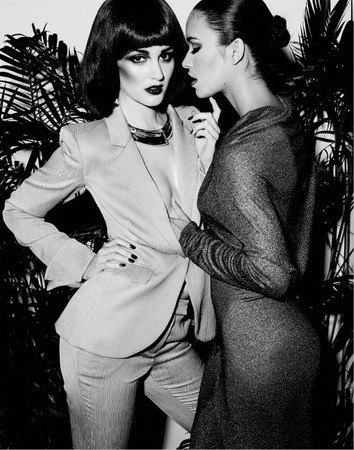 Szexi plasztikcicaként vetkőzik Leighton Meester