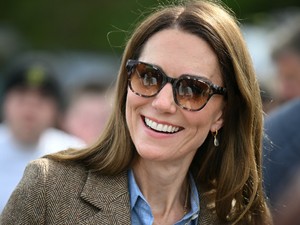 Ezzel a zseniális trükkel tér ki a kényes témák elől Katalin hercegné, mesteri módon kezeli a helyzetet