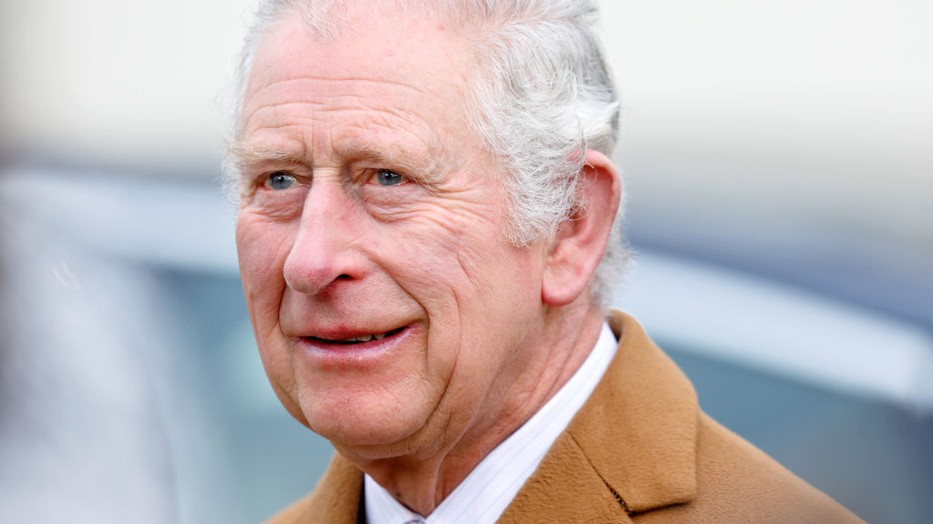 Károly király halálhírét keltették