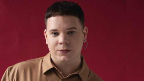 Csalár Bence divatfilozófiája: Tudatosság, önismeret és a fenntartható jövő