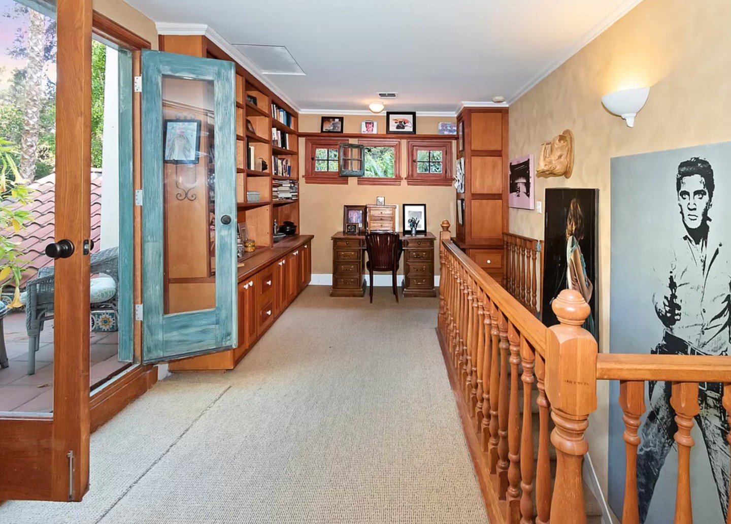 Palvin Barbara és Dylan Sprouse háza