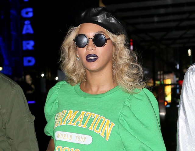 beyonce, beyoncé, popsztár, rúzs, sötét rúzs, ceruzaszoknya