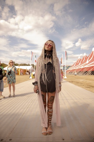 Tökéletes összhang tetőtől talpig - Barbora Kajankova (Románia, Store manager) - Ruha: NEW YORKER, Melltartó és sort: SHEIN, Táska: VANS, Cipő: VINTED