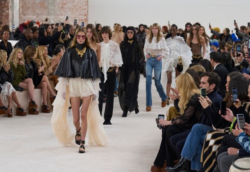 2024 a nagy meglepetések éve a divatban - Visszatér a rég elfeledett bohó sikk!