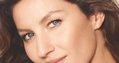 Gisele Bündchen hihetetlen pénzért a Chanel arca