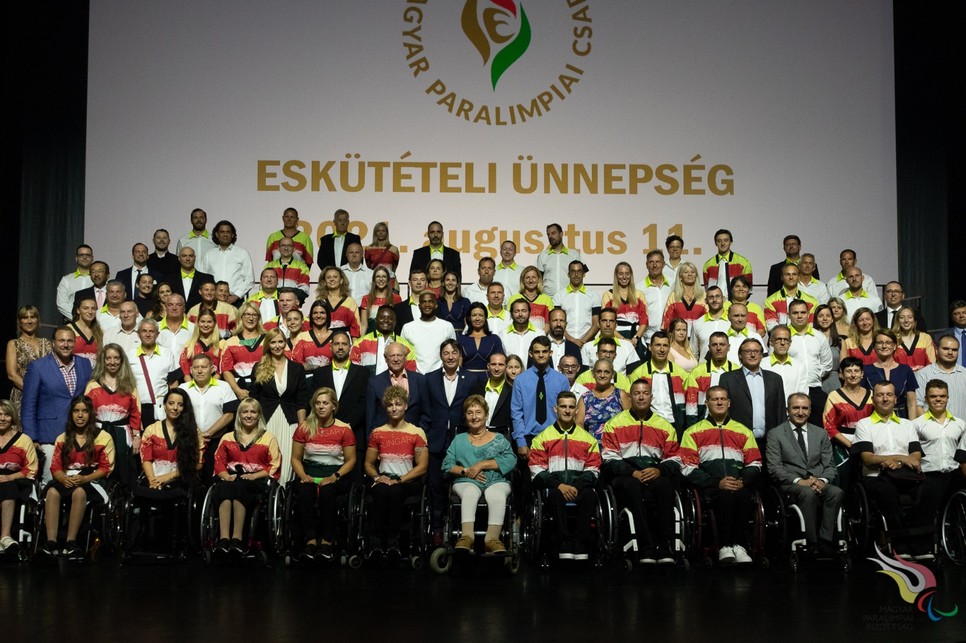 Letették az esküt Magyar Paralimpiai Csapat tagjai