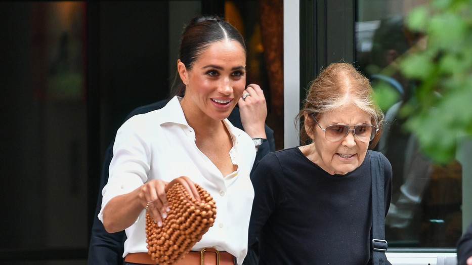 Meghan Markle a feminista ikonnal, Gloria Steinemmel