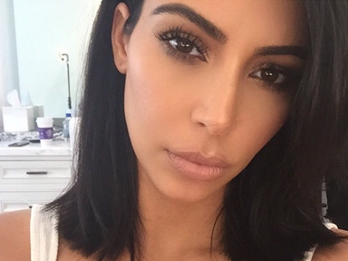 Kim Kardashian az év frizurájával