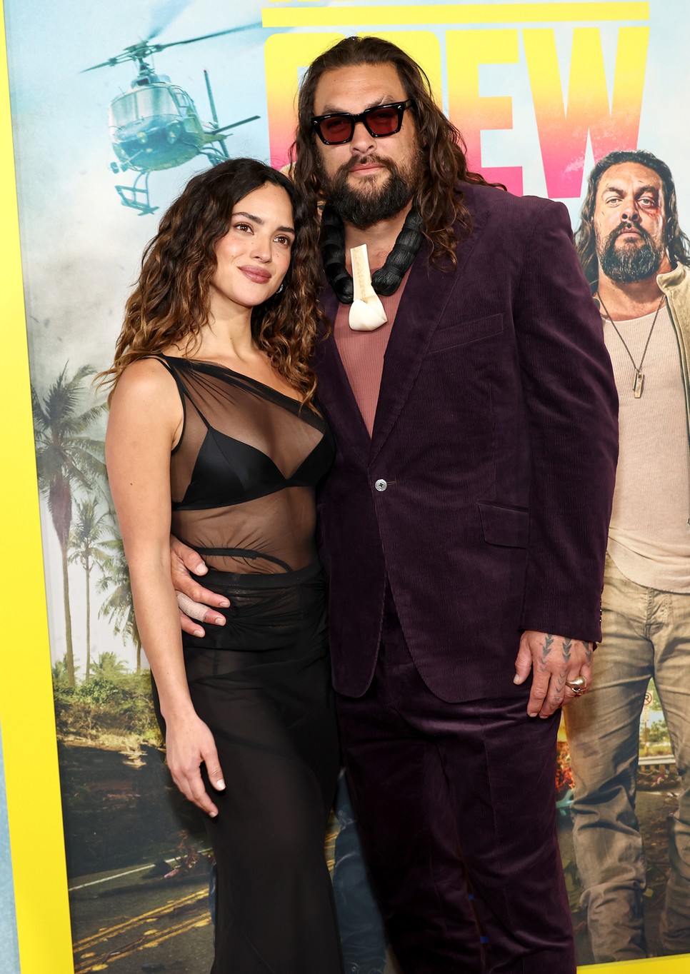Így premierezett Jason Momoa és Adria Arjona