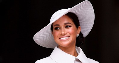 Meghan Markle épp letaszítani készül Katalin hercegnét a trónról