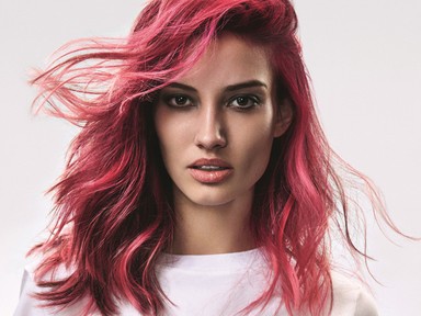 Idén nyáron a színes haj az új smink