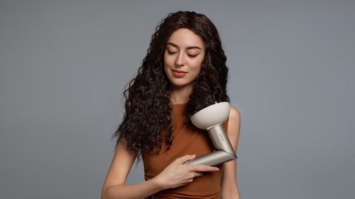 Dreame Dazzle: Minden jó outfit egy jó hajjal kezdődik