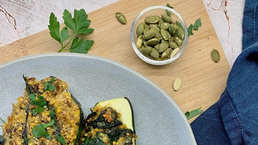 Ez a töltött cukkini tökéletes meglepetés - Anyák napi mentes finomságok #2 Madarász Kinga – vegán életmód és táplálkozási tanácsadó ajánlásával