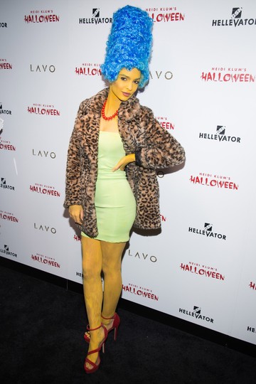 Emily Ratajkowski mint Marge Simpson 2015-ben