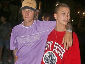 Micsoda szerelem! Justin Bieber és Hailey Baldwin boldog gyerekként futkosnak az utcán