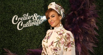 Eva Mendes meztelen testét tényleg csak mosogatószivacsok fedik?