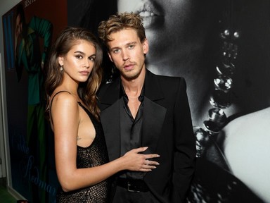 Austin Butler és Kaia Gerber szinte már perzseltek a Vanity Fair Oscar-partiján