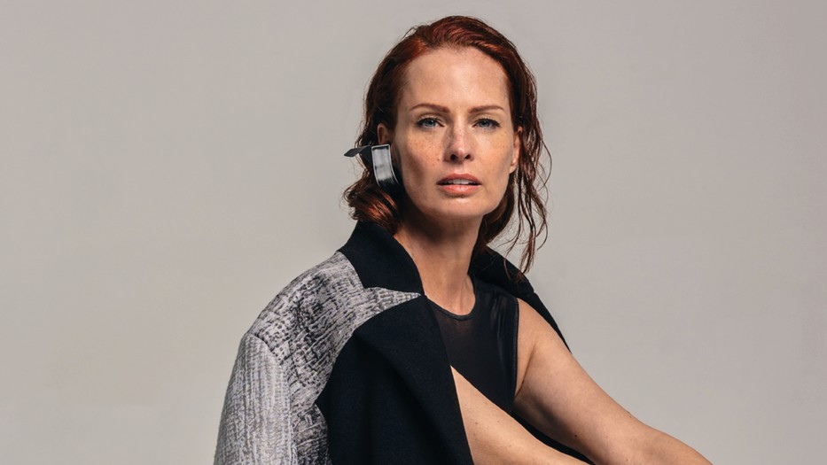 Dobó Kata csak úgy tündököl a The Four kampányában Fotó: Csengery Máté