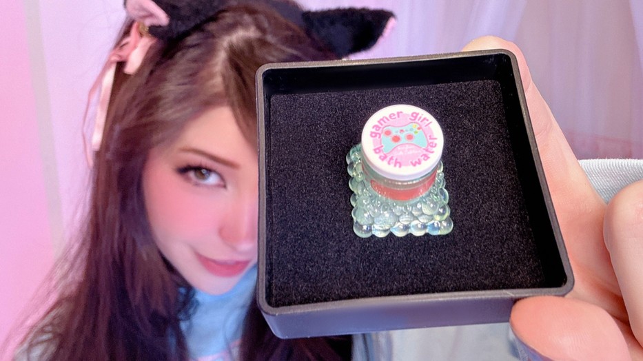 belle delphine