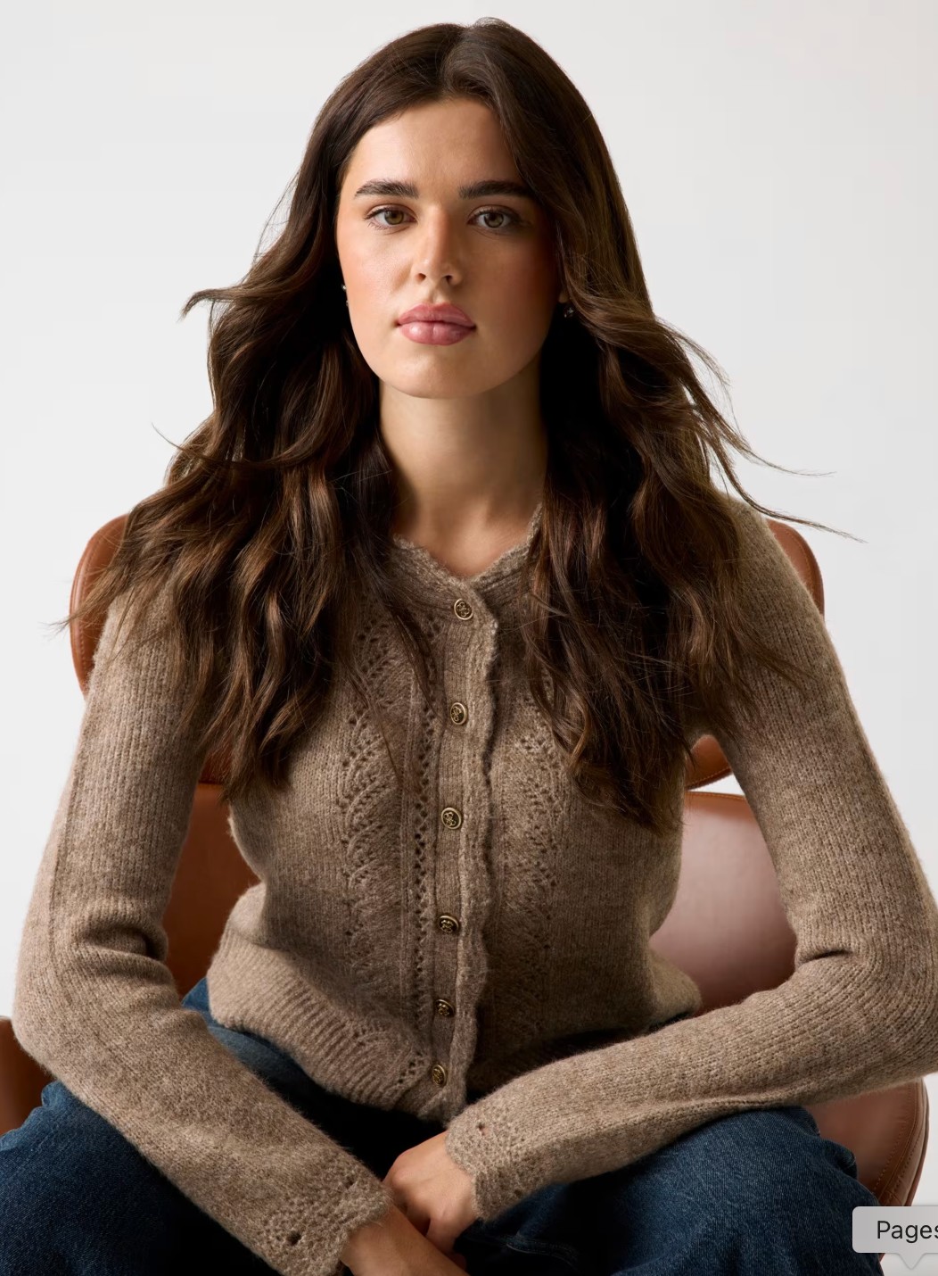 Kardigán GUESS 39 500 Ft, GLAMOUR-napokon 29 625 Ft