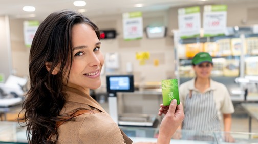 Íme 5 tény, amiért megéri használni a hűségkártyáidat!
