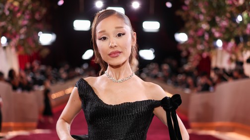 Ariana Grande álomszép ruhája minden képzeletet felülmúl, óriási meglepetést okozott a Golden Globe-on