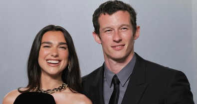 Callum Turner bérlakásban nőtt fel, ma Dua Lipa várja, hogy feleségül vegye