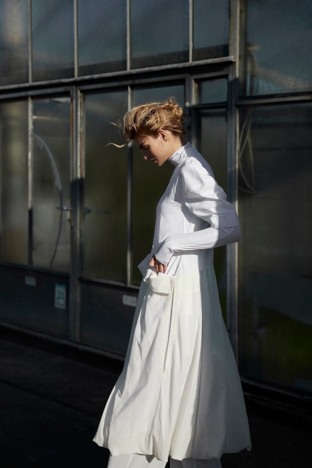 Minimalista modernizmus - ez az új trend, ami nem hiányozhat a gardróbodból