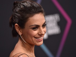 3 szett, amivel Mila Kunis bebizonyította, hogy ő a lazaság királynője nyáron