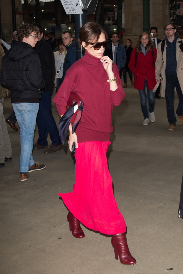 Victoria Beckham street style